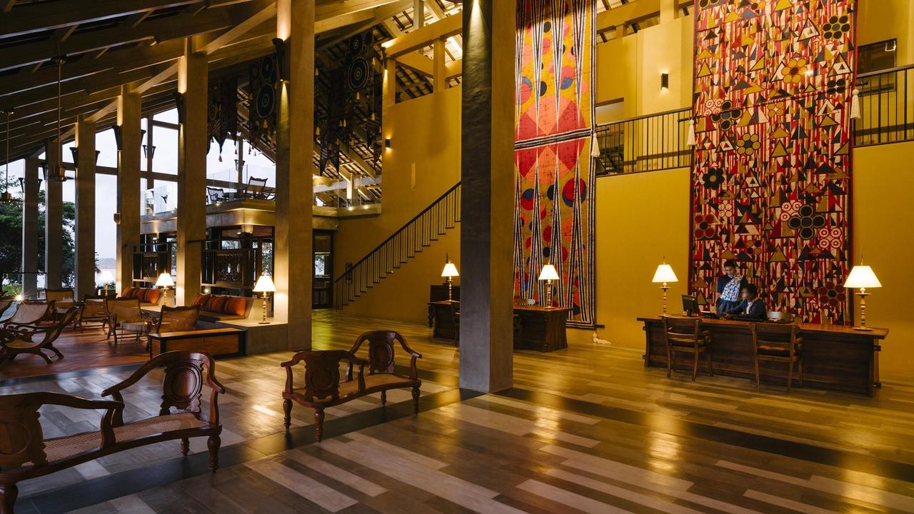 Bawa-designed lobby