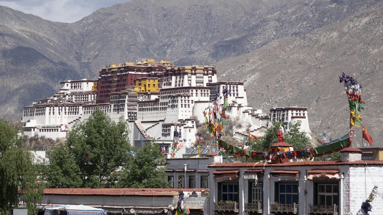 potala palace, Lhasa Tibet