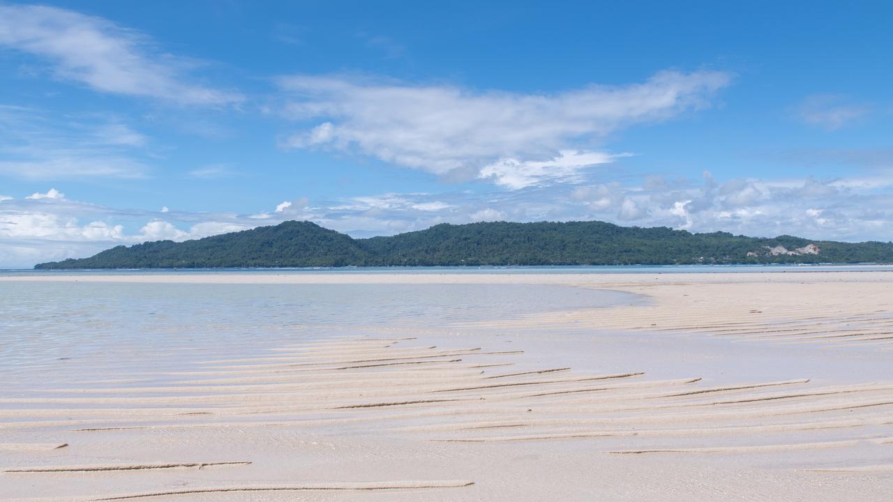 Tropical beach - Raja Ampat