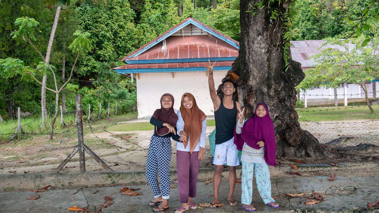 people of Seram Island