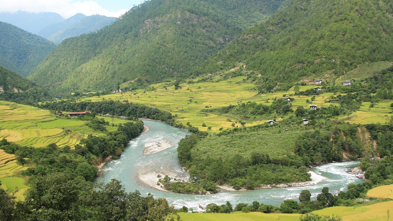 COMO Punakha Valley View