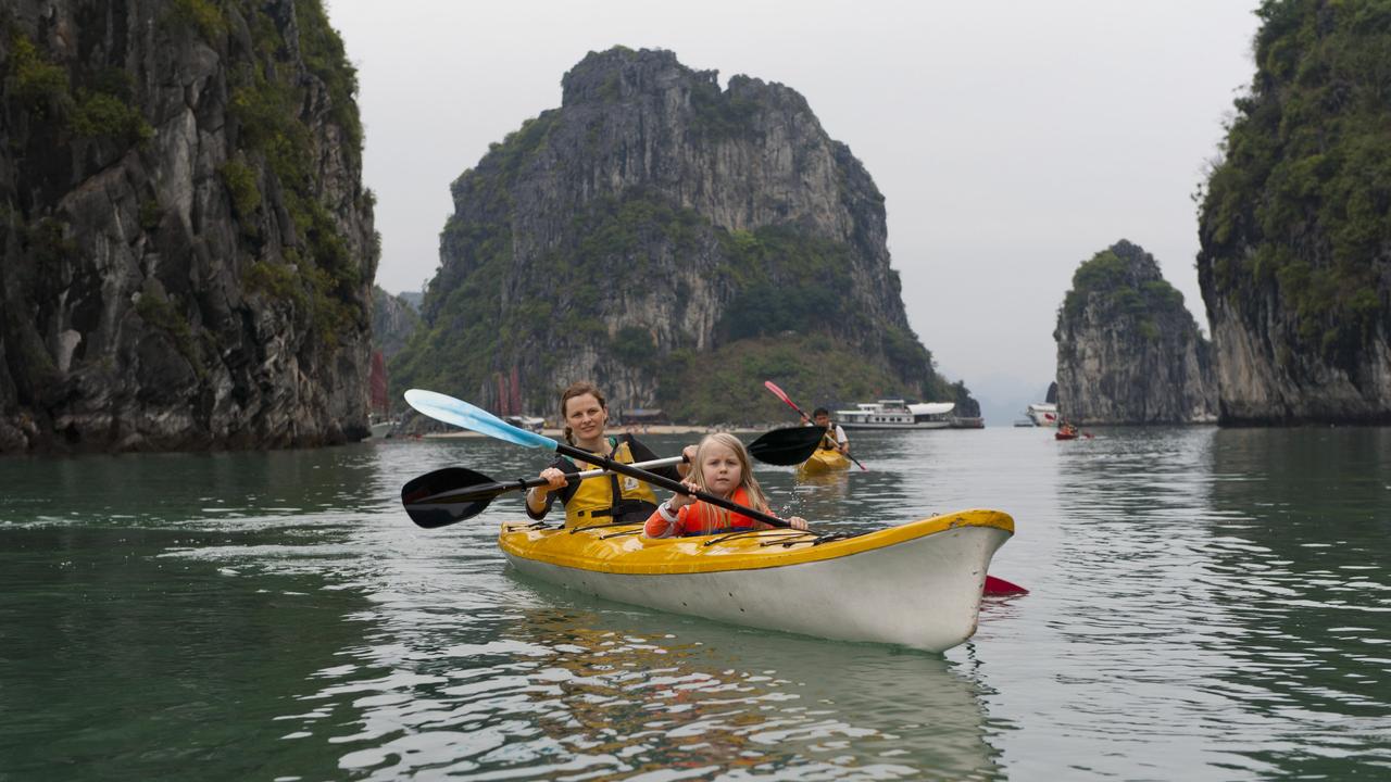 Kayaking in Ha long bay