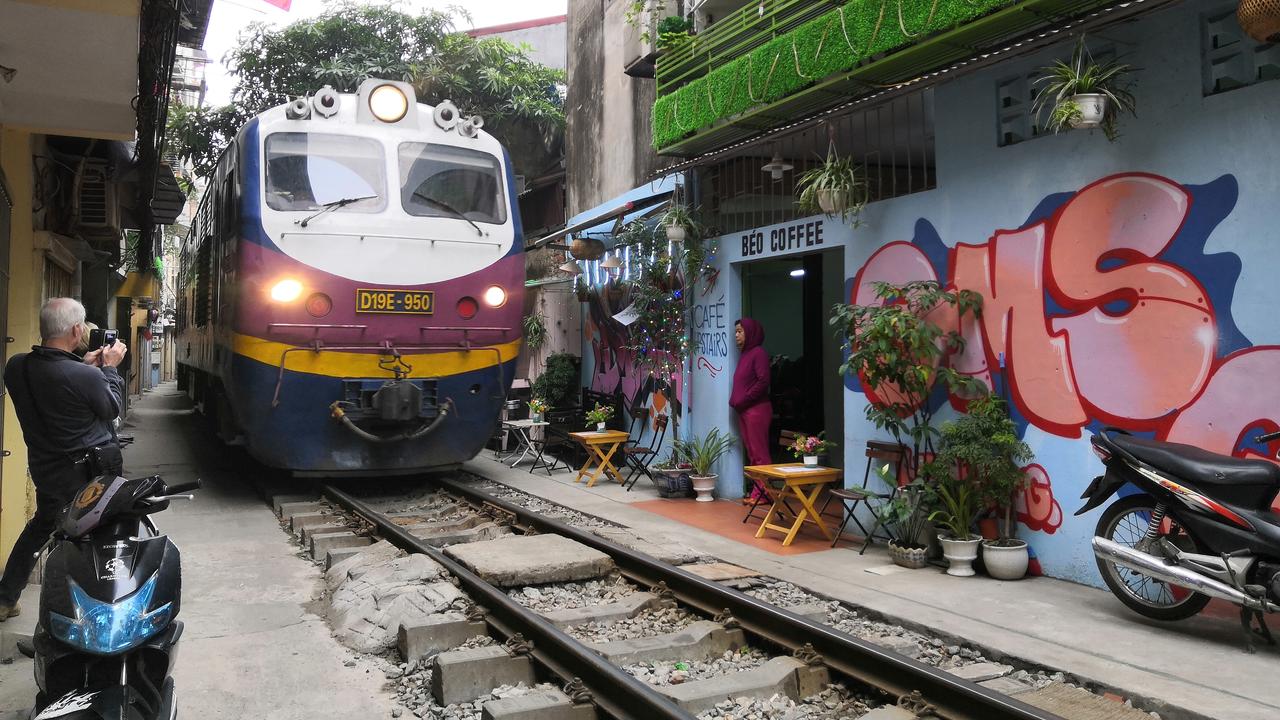 train in Vietnam