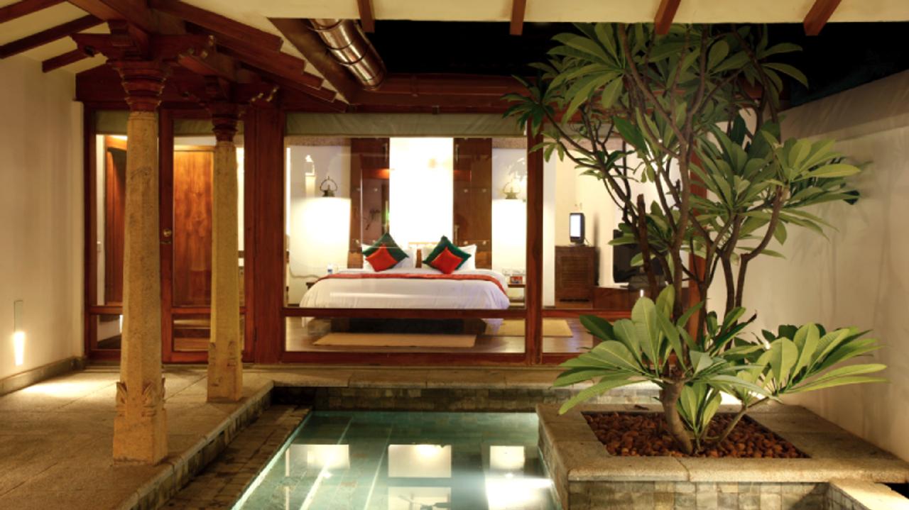 Luxury villa with plunge pool