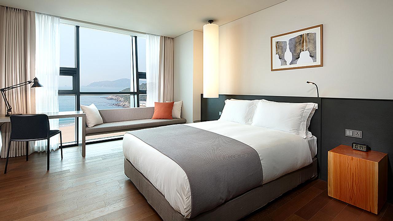 Premiere deluxe rooms with great views