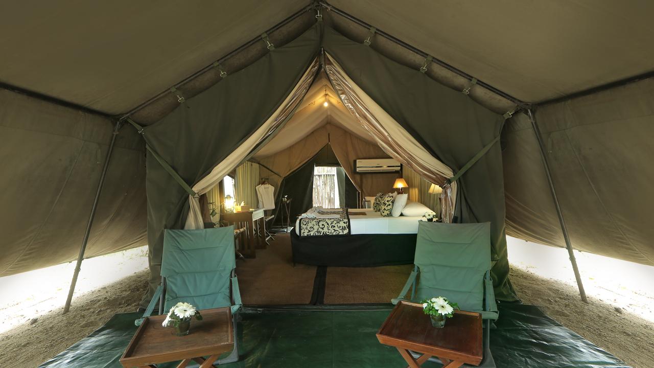 Luxury tent porch