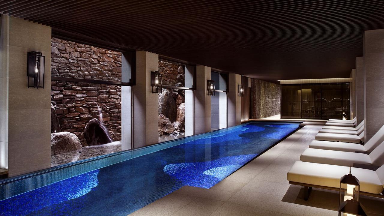 Spa and pool