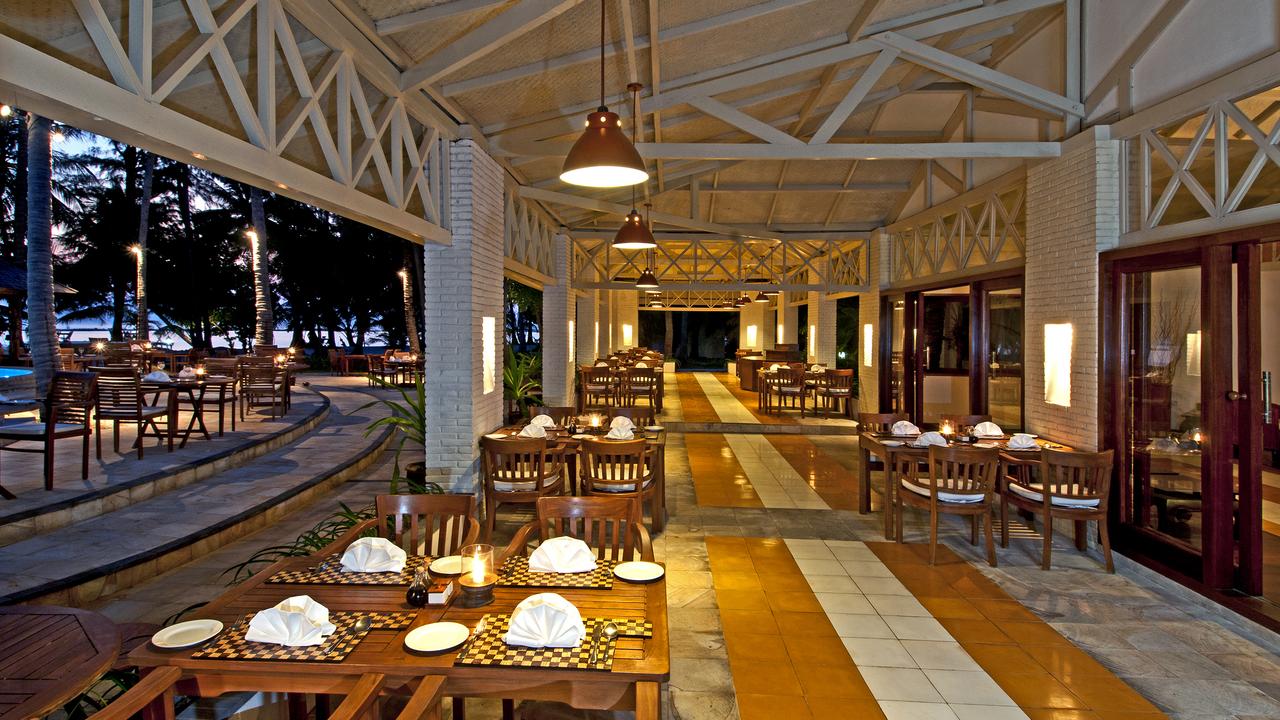 Restaurant at Kura Kura Resort
