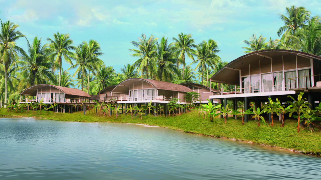Bungalows by the water at Taj Exotica Andamans