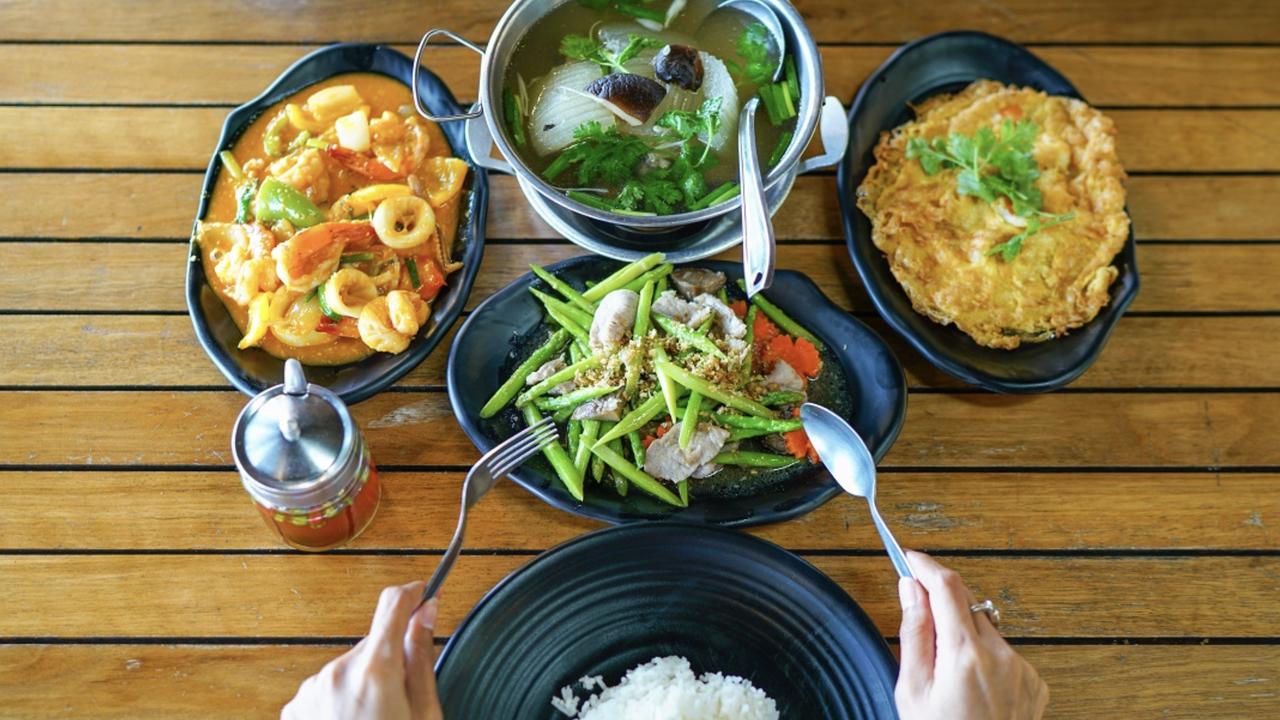 Colourful dishes at Koh Munnork Island Resort