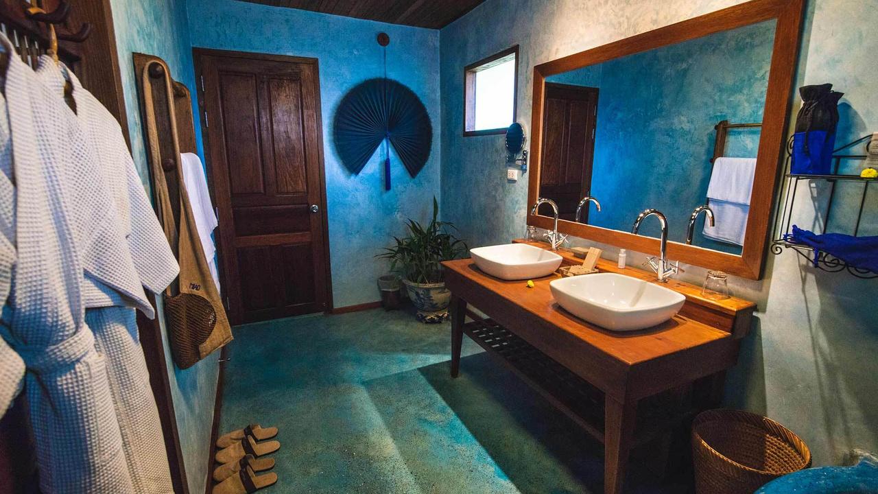 Blue bathroom at Muang La Resort