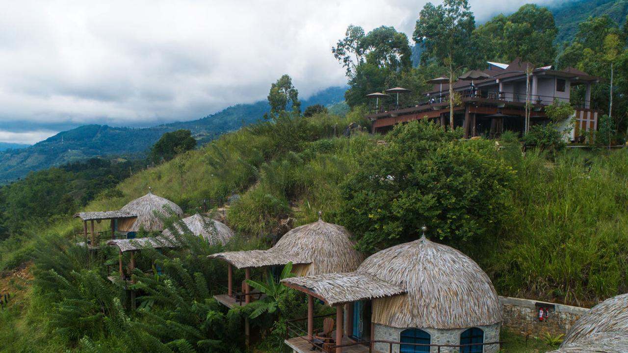 Jungle huts at Dream Cliff Mountain Resort