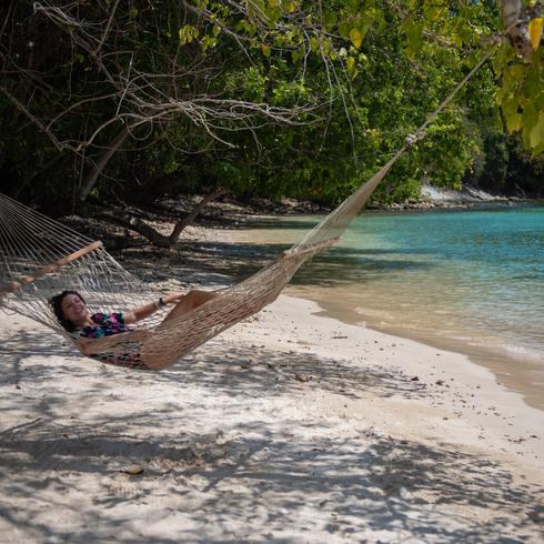 girl in hammock on gaya island